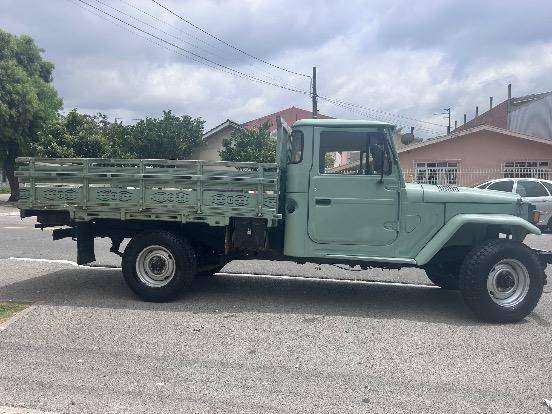 TOYOTA BANDEIRANTE 4.0 OJ55LP-B 4X4 CS DIESEL 2P MANUAL